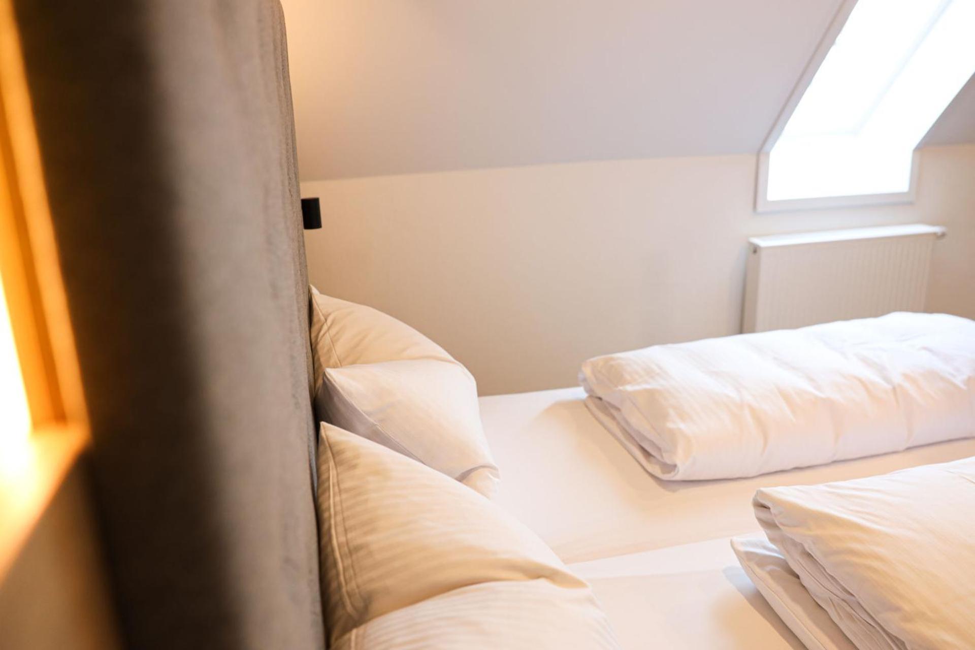 Wallfahrtswirt Wemding Ngoại thất bức ảnh